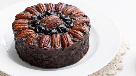 Chocolate and Pecan Cake - 500g – Pudding Lady