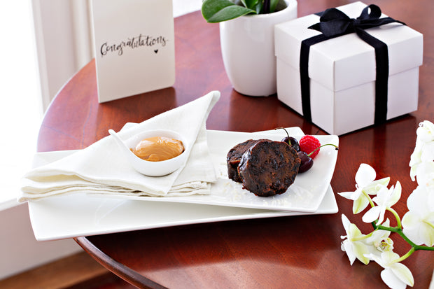 Chocolate Christmas Pudding 800g - Log in cloth